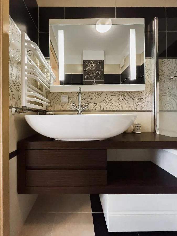 Apartament Aon Zodiak 10 Min Od Plazy, Parking 그단스크 0*,  폴란드