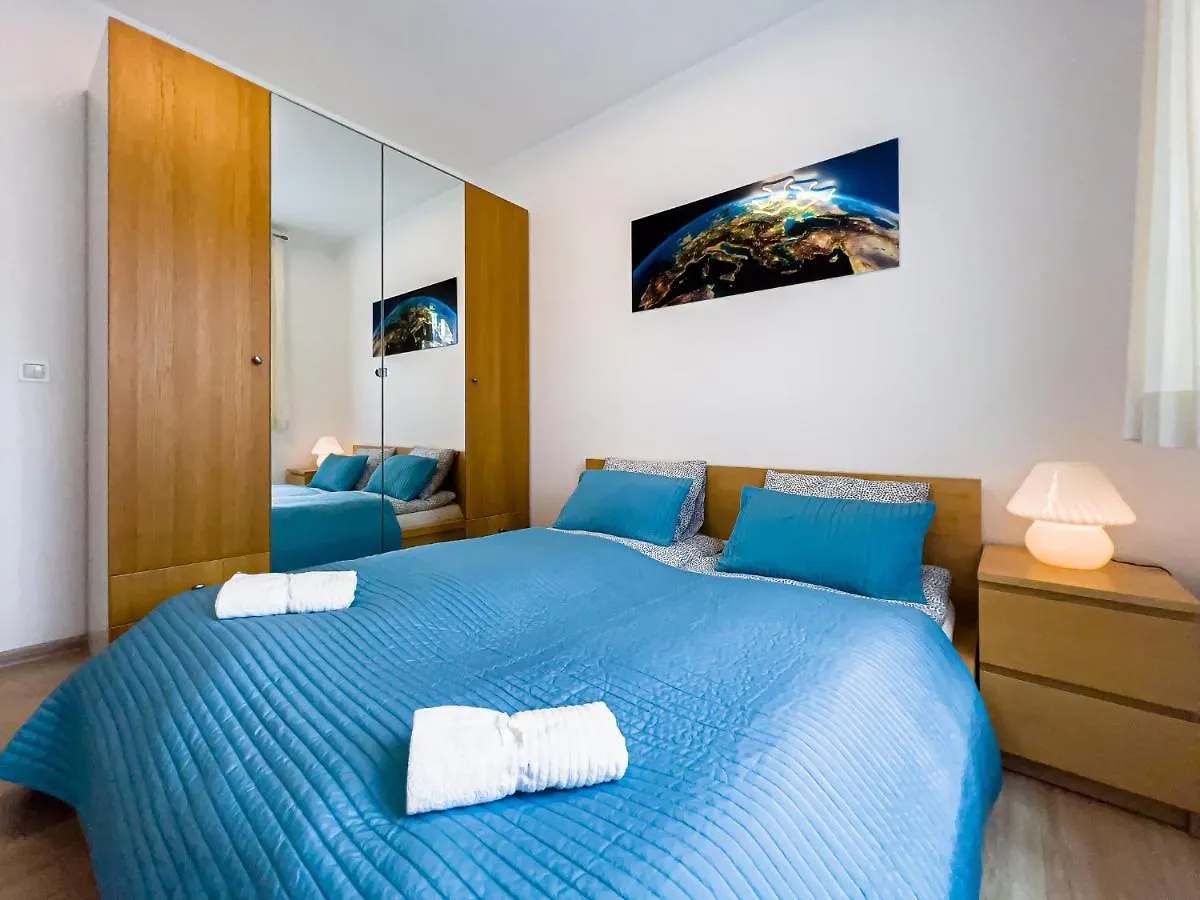 Apartament Aon Zodiak 10 Min Od Plazy, Parking 그단스크 0*,